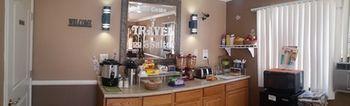 Hotel Europa Ridgecrest Hotel 2*